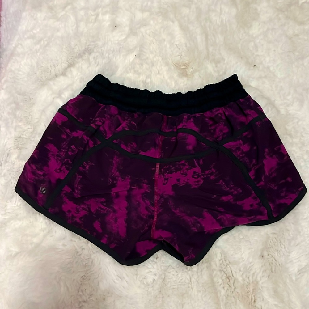 Lululemon Size 4 purple and black high rise 2.5 shorts